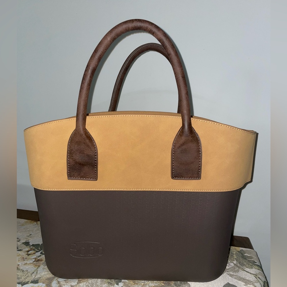 NWOT Sobo Waterproof, Portable, Durable Tote